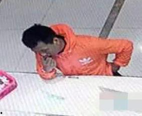 吃瓜群众喊跳楼,跳楼事件引发社会关注与反思