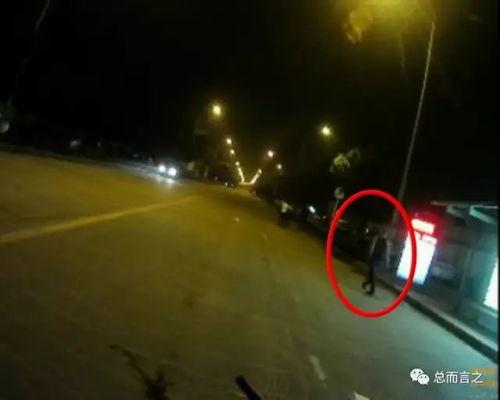 吃瓜群众开车视频真实,惊险瞬间！吃瓜群众驾车记录惊魂一幕